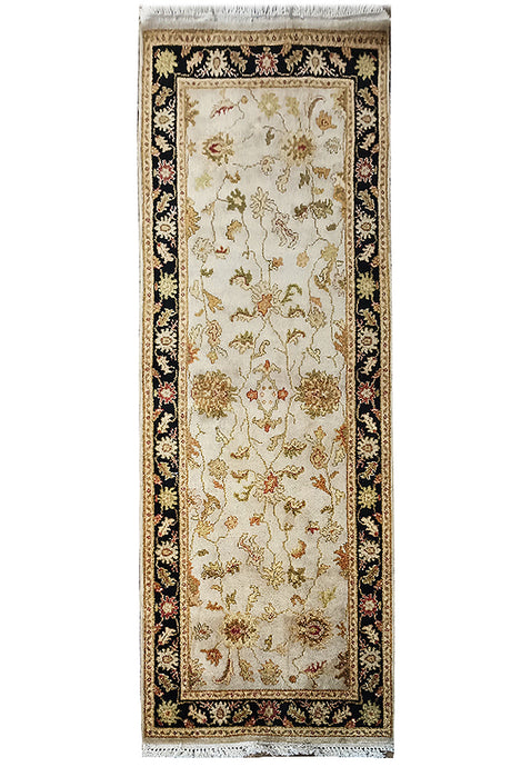 Hand-knotted-Wool-and-Silk-Runner.jpg 
