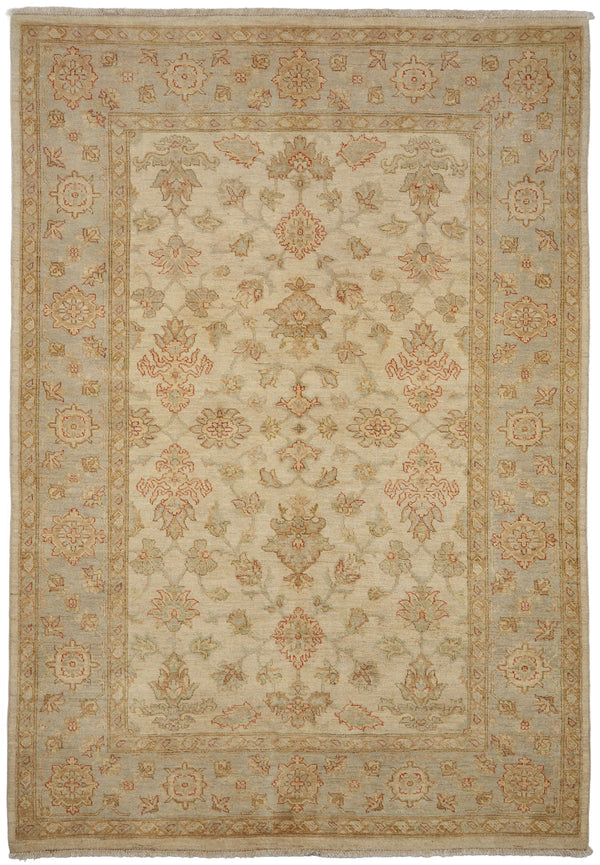 Oushak, Peshawar, Ziegler and Chobi rugs