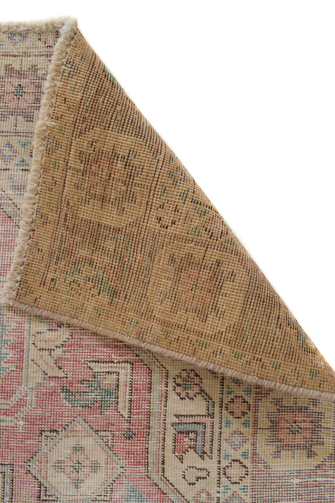 4.4 x 6.0 Low Pile Vintage Heriz Rug M121