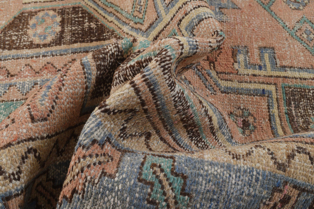 4.0 x 6.1 Persian Vintage Gemetric Handmade Rug Low Pile M124