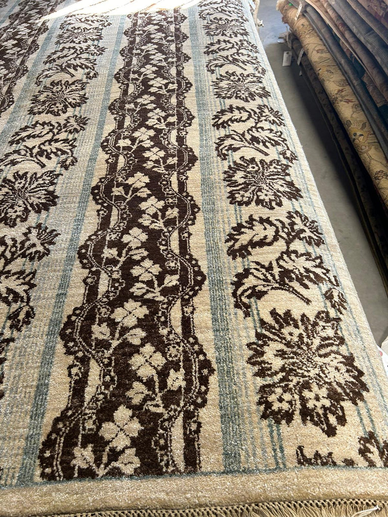 6' x 9' Traditional Chobi Rug #PIX-15203