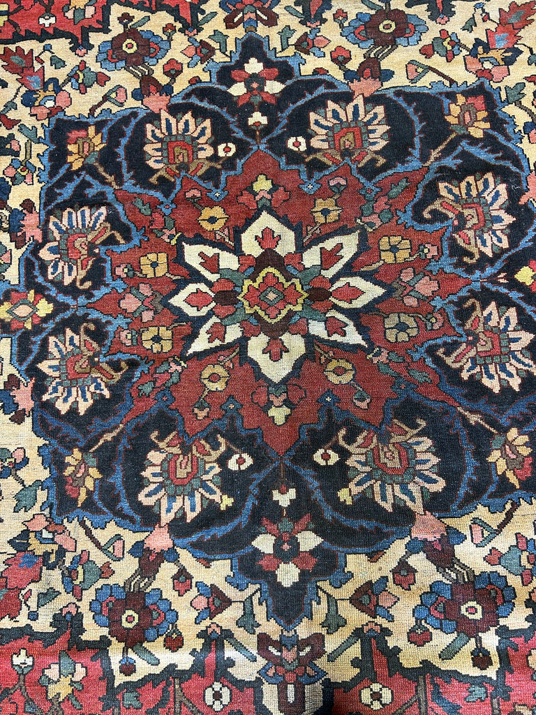 11 x 16.4 Large Semi-Antique Persian Bakhtiar Rug 23613