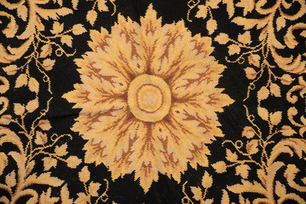 5.0 x 5.0 Round Needle Point Rug BLACK GOLD VERSSACCI  #F-4009