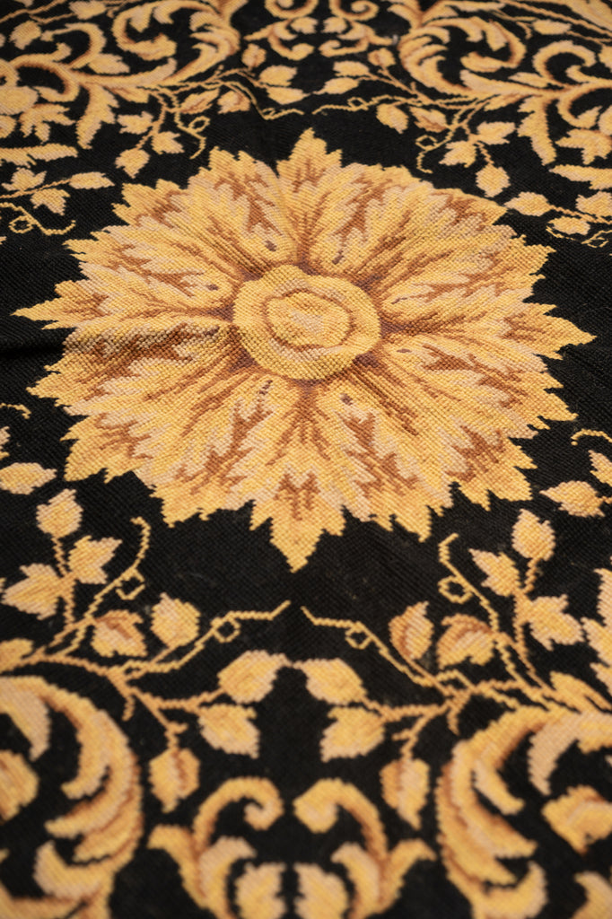 5.0 x 5.0 Round Needle Point Rug BLACK GOLD VERSSACCI  #F-4009