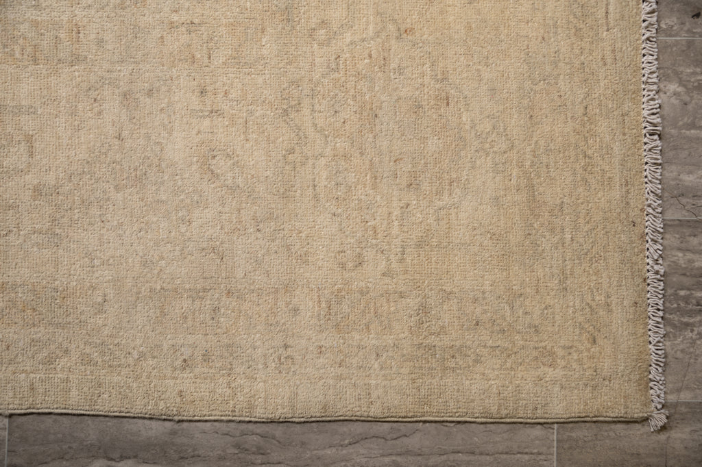 10.2 x 13.9 Natural beige Soft Pale Color Chobi Peshawar Rug #F-5750