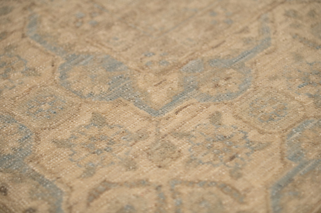 6.8 x 10.0 Muted Beige & Blue Chobi Ziegler Rug – Hand-Knotted Wool Traditional Floral Design #B-77554