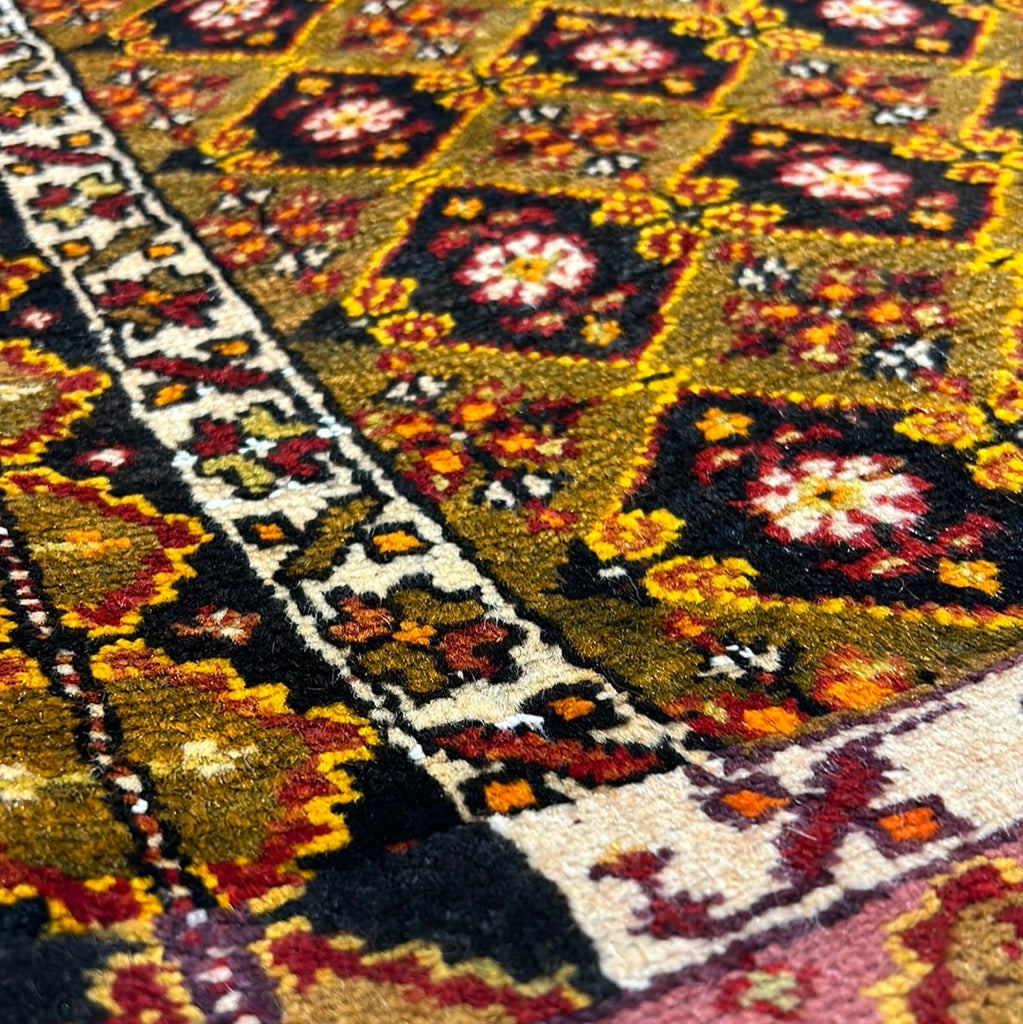 Luxurious-Russian-Kazak-Rug.jpg