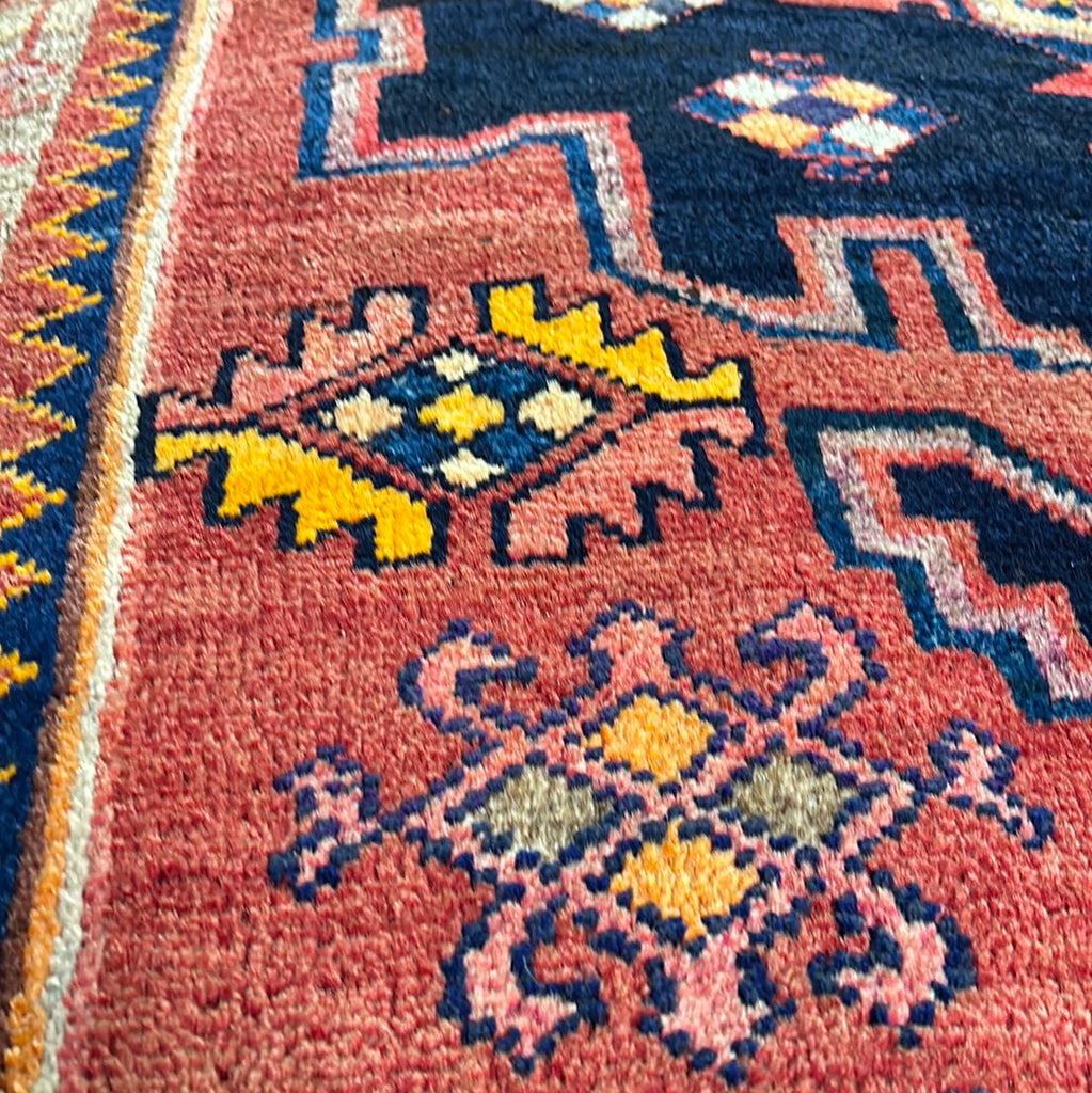 4.6 x 7.6 Red Persian Zanjan Rug 82814