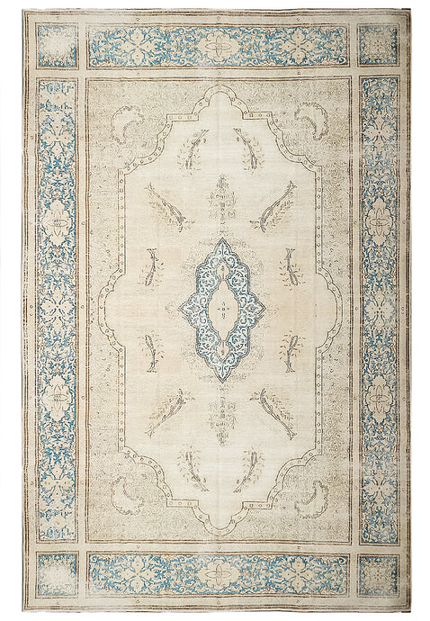Handmade-Traditional-Persian-design.jpg