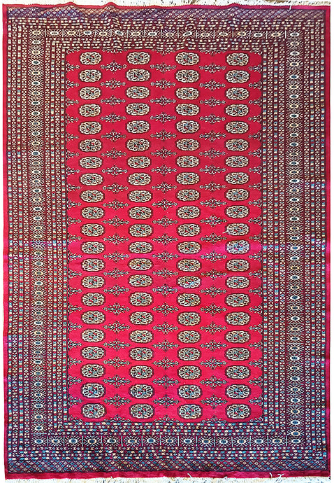 Luxurious-Classic-Bokara-Rug.jpg 