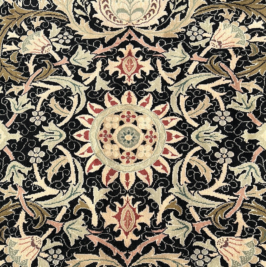 10 x 12 Black Handmade Luxurious Softness Agra Rug 23981