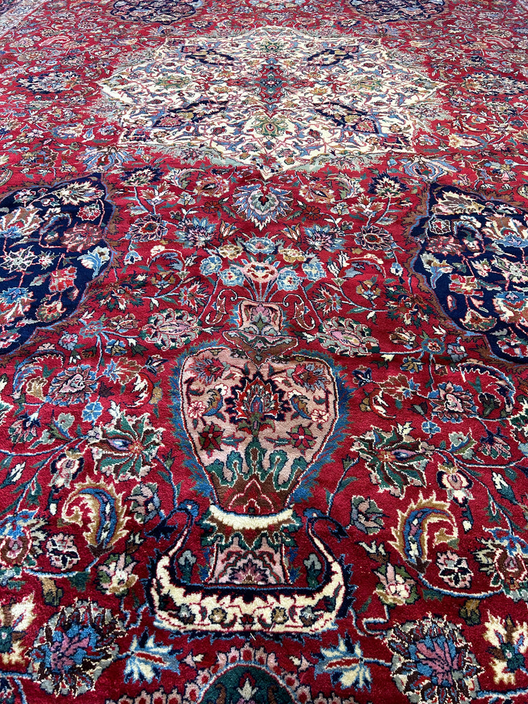 11.2 x 16.6 Fine Wool and Silk on Silk Foundation Handmade Rug #FPIX-5552