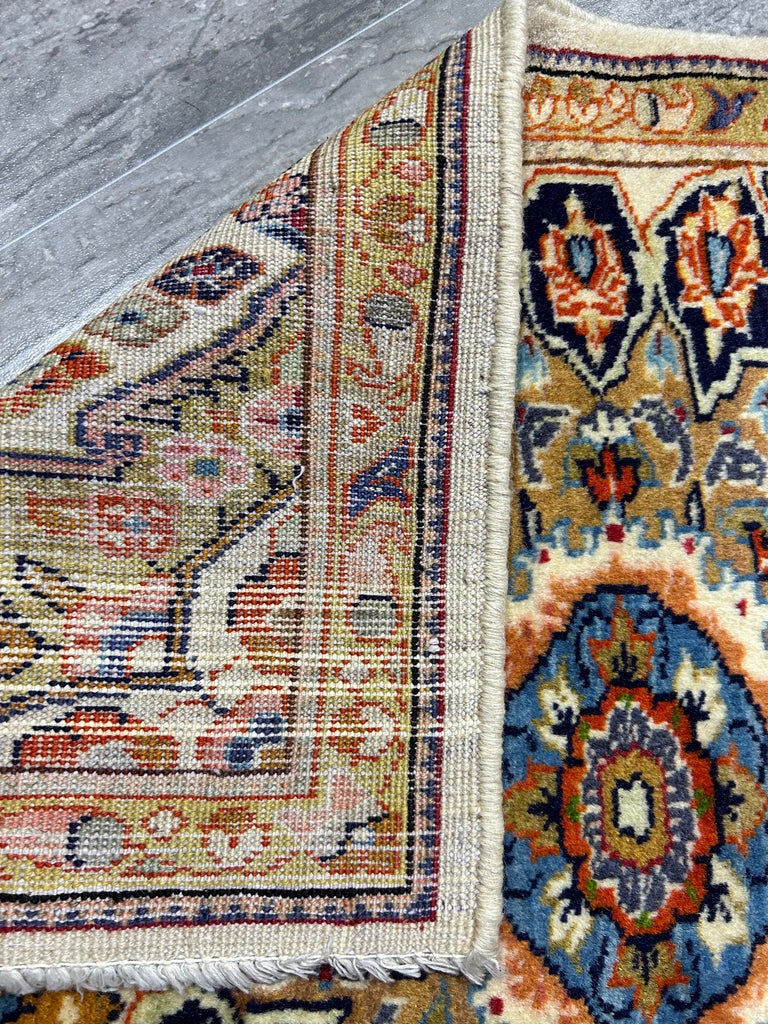 2.2 x 3.1 Ivory Persian Hamadan Small Rug 82070