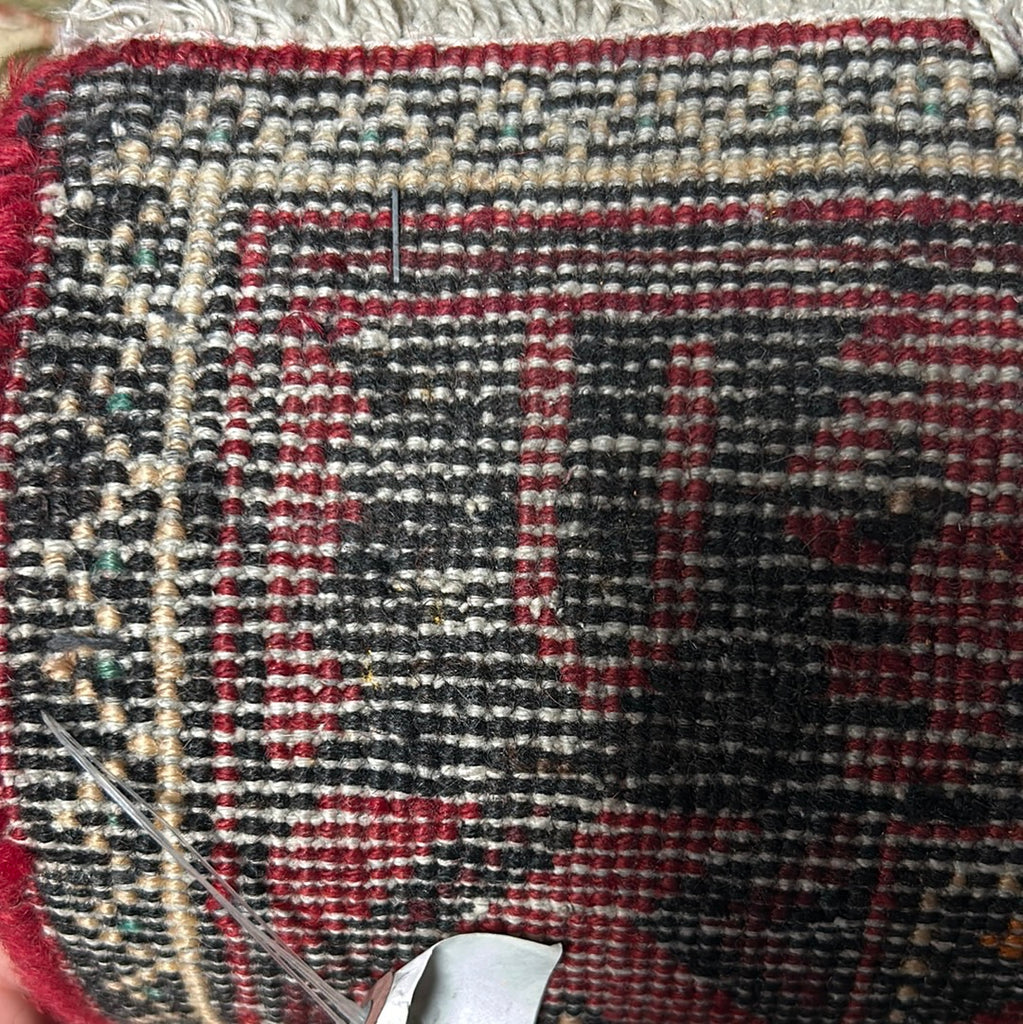 1.10 x 9.8 Persian Baluch Narrow Runner Rug 82185