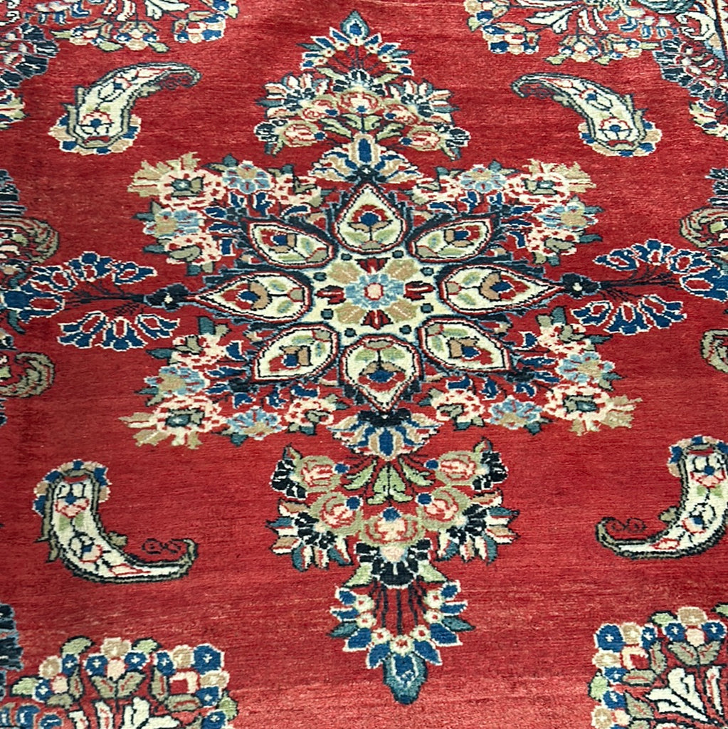 5.3 x 6.9 Red Semi Antique Persian Sarouk Rug 73943