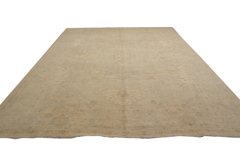 10 x 13.9 Natural Wool Quality Chobi Peshawar Transitional Rug  