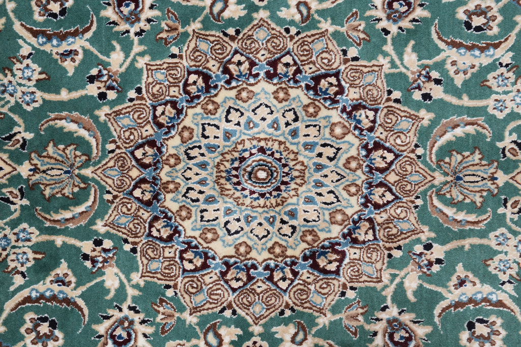 5 x 8 Authentic Quality Persian Nain Rug Wool and Silk Green #PIX-9483