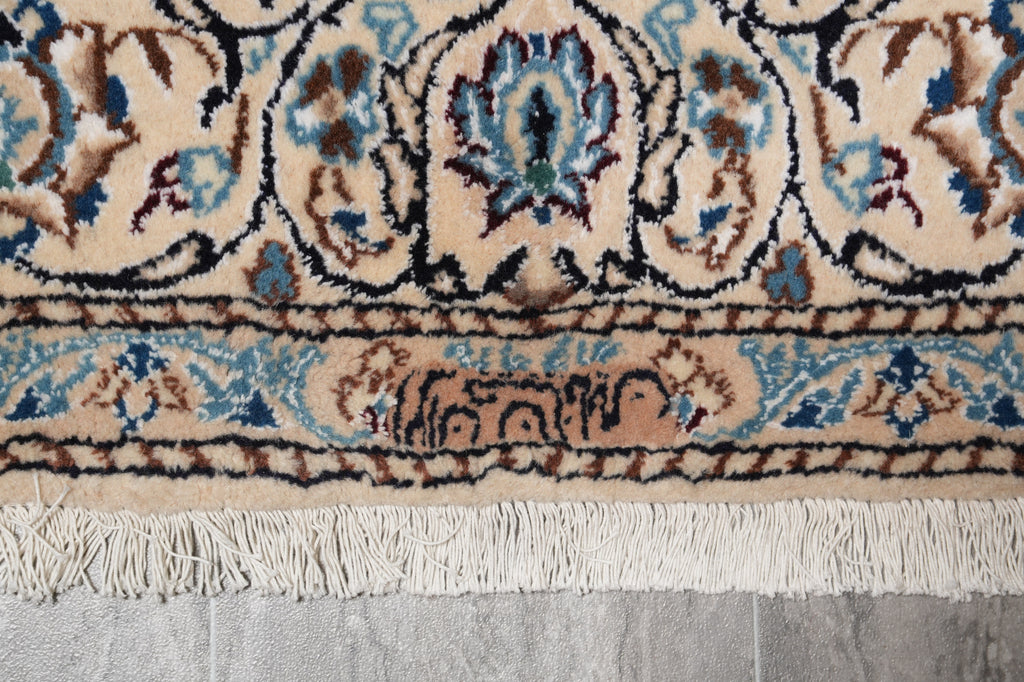 5 x 8 Authentic Quality Persian Nain Rug Wool and Silk Green #PIX-9483