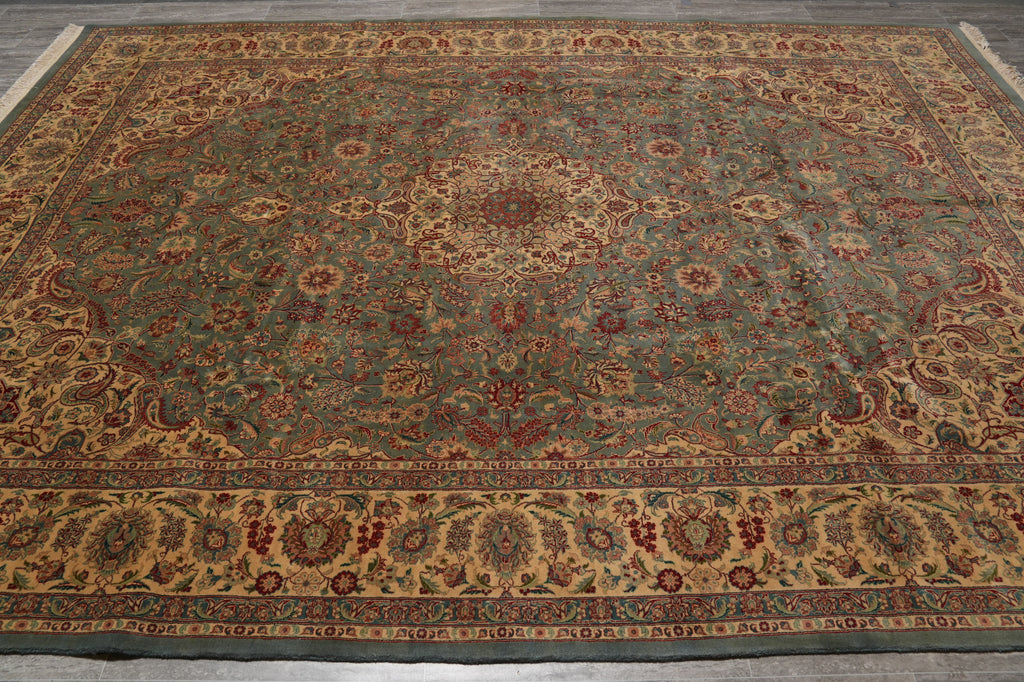 9 x 12.5 High Quality 18/18 Pakistan Wool Handmade Rug Green #F-6405