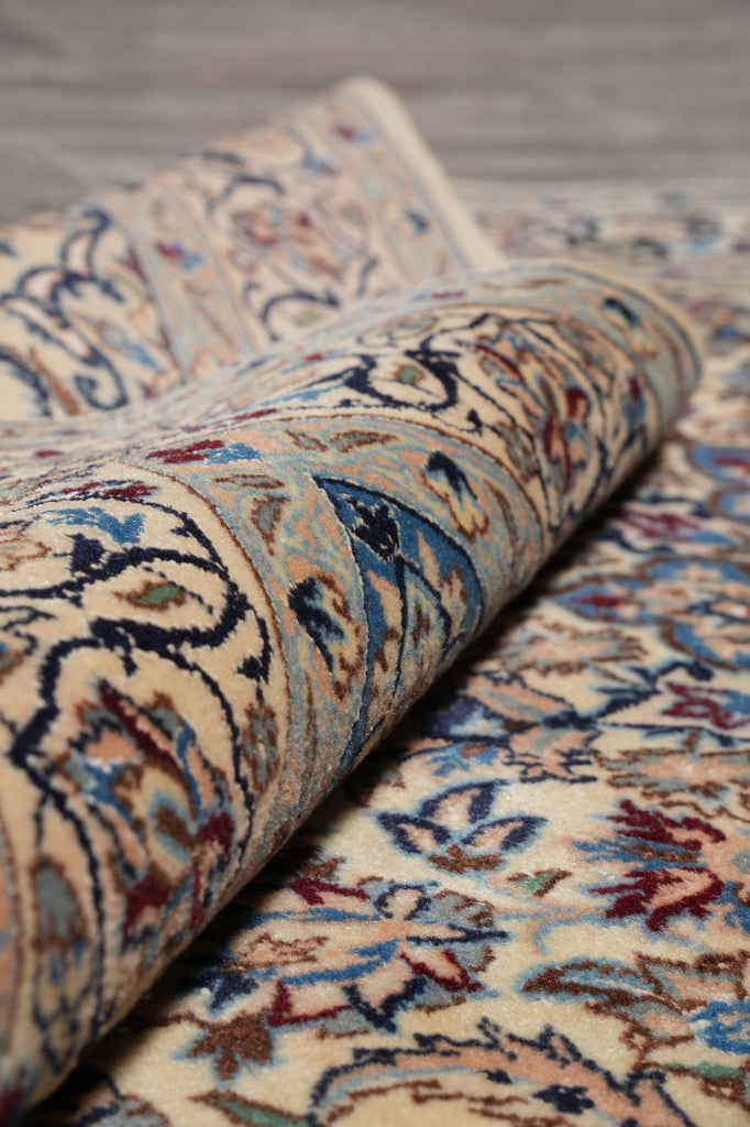 4.3 x 6.8 Pre-Owned Fine Quality Persian Nain Rug Wool and Silk Estate Carpet #B-78912