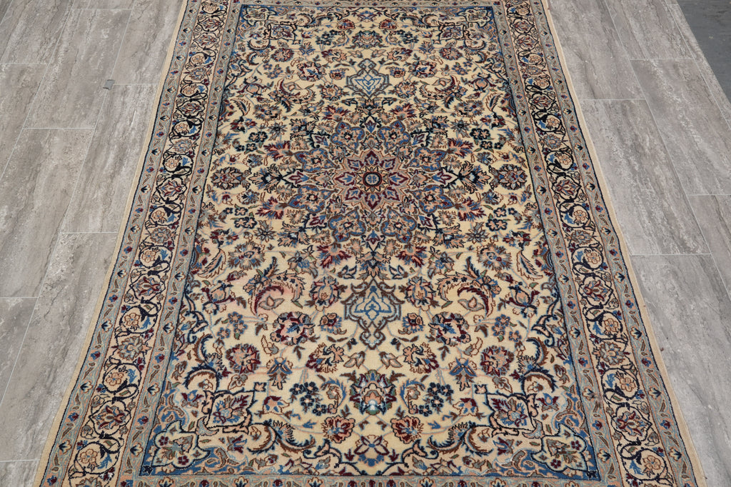 4.3 x 6.8 Pre-Owned Fine Quality Persian Nain Rug Wool and Silk Estate Carpet #B-78912