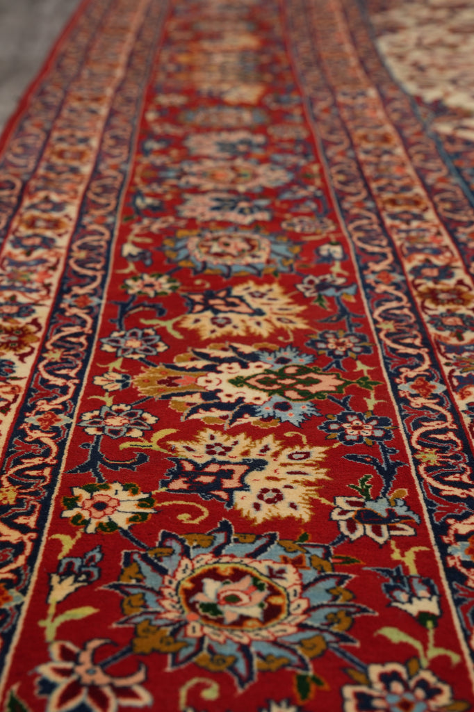 6.8 x 10.4 Authentic Finest Persian Esfahan Signed Seirafian Rug Wool and Silk on Silk 500 Kpsi #F-4586
