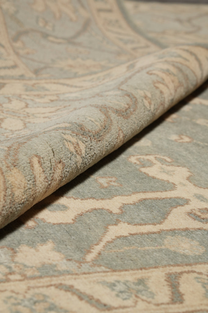 5.3 x 6.7 New Natural Wool Handmade OUSHAK Rug SAGE GREEN - Pakistan #PIX-26768