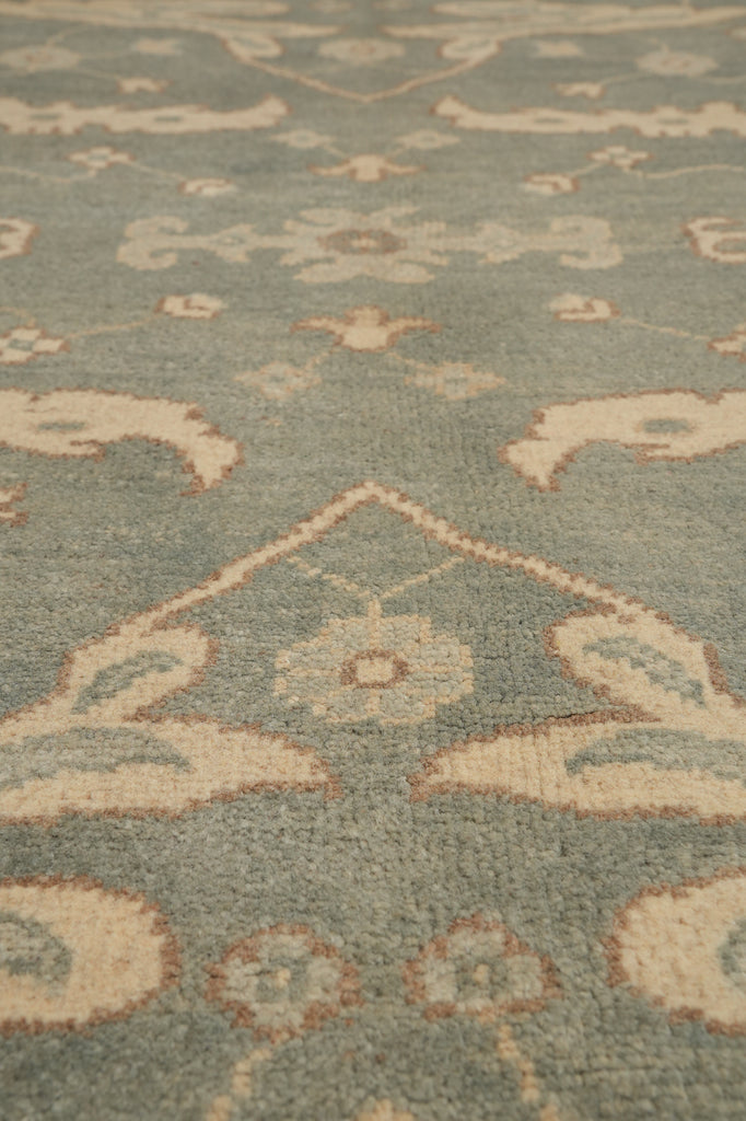 5.3 x 6.7 New Natural Wool Handmade OUSHAK Rug SAGE GREEN - Pakistan #PIX-26768
