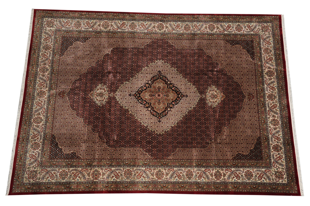 8.3 x 11.4 Fine Quality Wool and Silk Mahi Tabriz Rug #F-4374