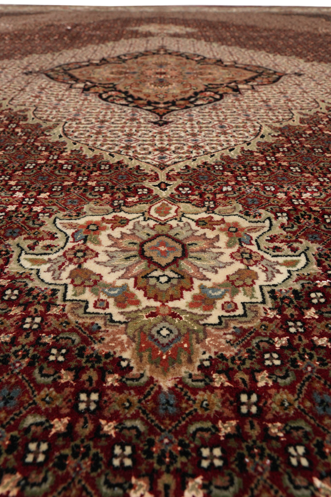 8.3 x 11.4 Fine Quality Wool and Silk Mahi Tabriz Rug #F-4374