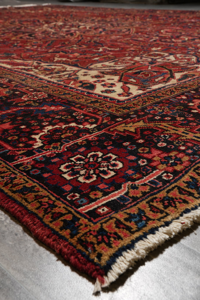 10 x 13 Persian Heriz Sherabian Rug #F-4599