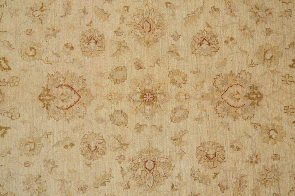 5.5 x 7.9 Natural Wool Vegetable Dyed Chobi Peshawar Handmade Rug - Pakistan #PIX-26252