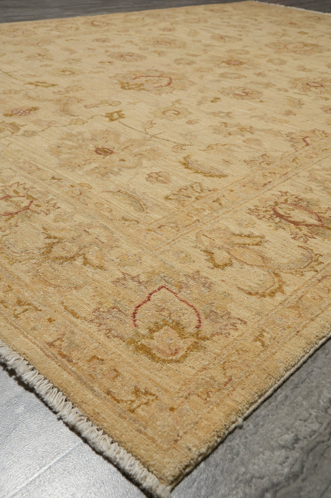 5.5 x 7.9 Natural Wool Vegetable Dyed Chobi Peshawar Handmade Rug - Pakistan #PIX-26252