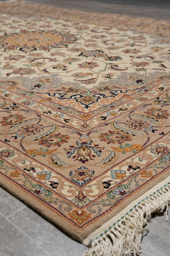 5 x 7.4 High Quality Authentic Persian Esfahan Rug Iran #LA-53279