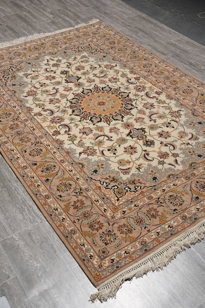 5 x 7.4 High Quality Authentic Persian Esfahan Rug Iran #LA-53279