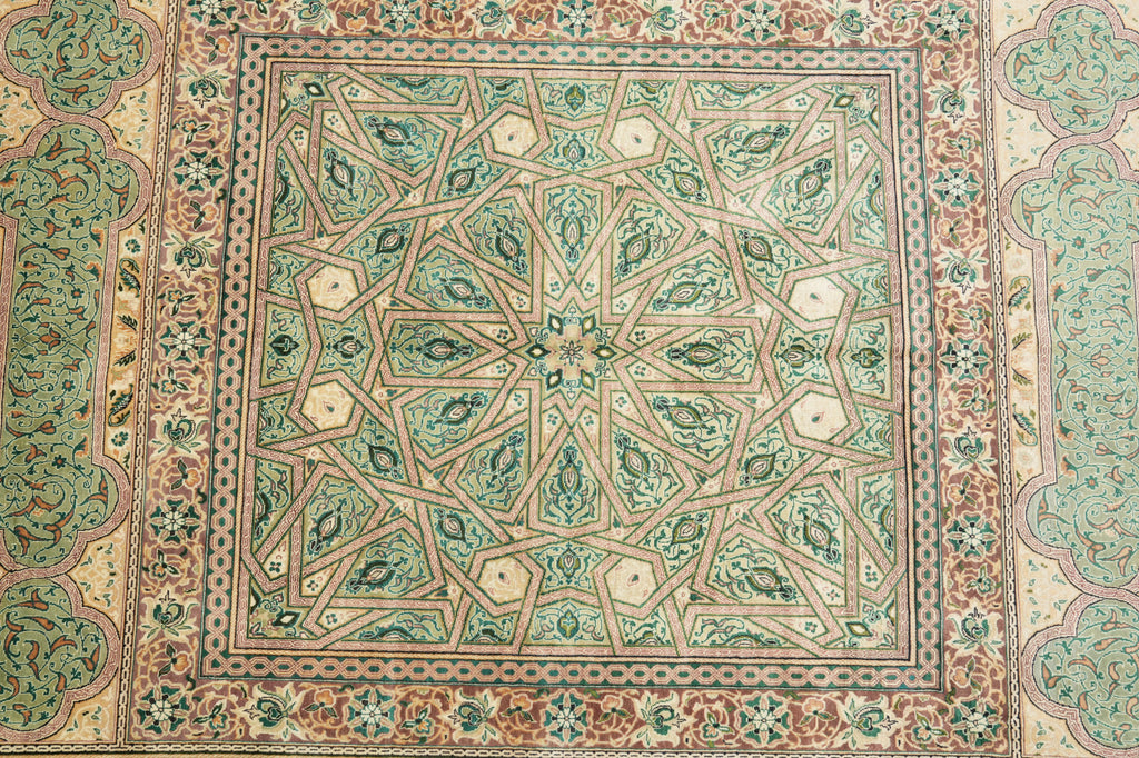 9 x 12.6 High Quality Hand-Knotted Pakistan Rug Fancy Details Green Dom #F-4381