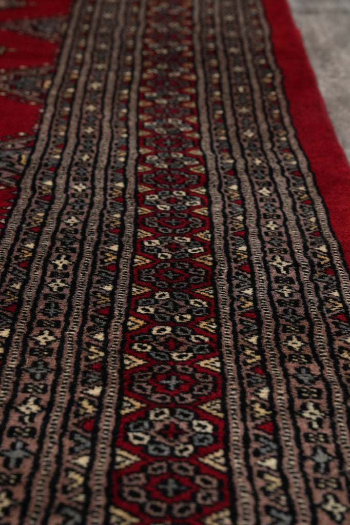 6.9 x 9 Jaldar Diamond Bokara Pattern Handmade Pakistan Rug #F-4611