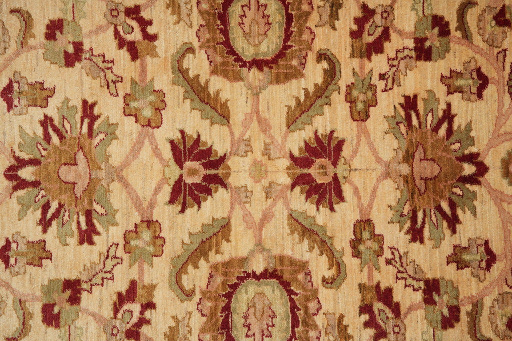 5 x 6.6 Natural Wool Hand-Knotted Chobi Peshawar Rug - Pakistan #PIX-1795