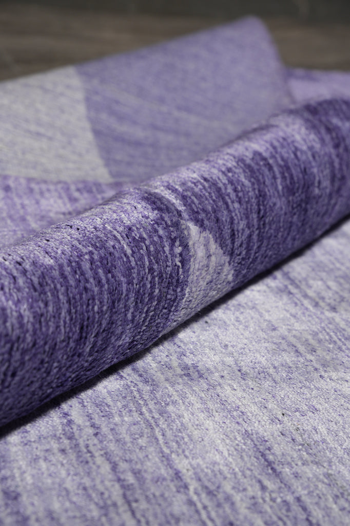 8 x 10 Solid Purple Lavendar Fine Wool Handmade Rug F-5388