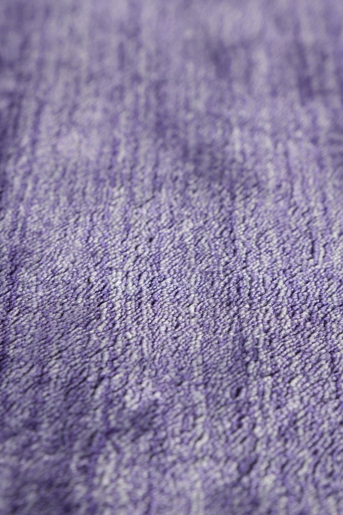 8 x 10 Solid Purple Lavendar Fine Wool Handmade Rug F-5388