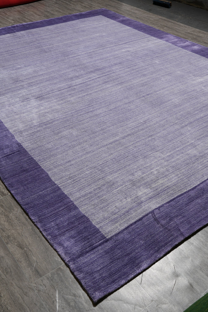 8 x 10 Solid Purple Lavendar Fine Wool Handmade Rug F-5388