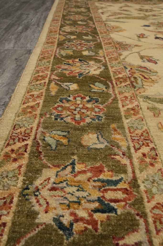 5.7 x 8 Ivory Vegetable Dyed Chobi Rug #B-74081