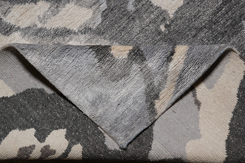 6 x 9 Fine Quality Contemporary Handmade Wool and Silk Gray #F-4631