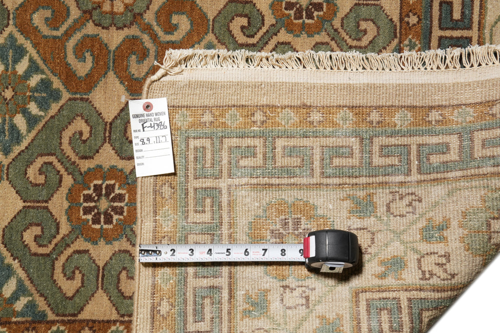 8.9 x 11.7 Quality Hand-Knotted Agra Rug #F-4386