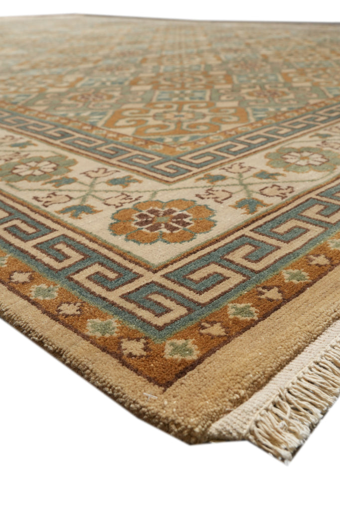 8.9 x 11.7 Quality Hand-Knotted Agra Rug #F-4386
