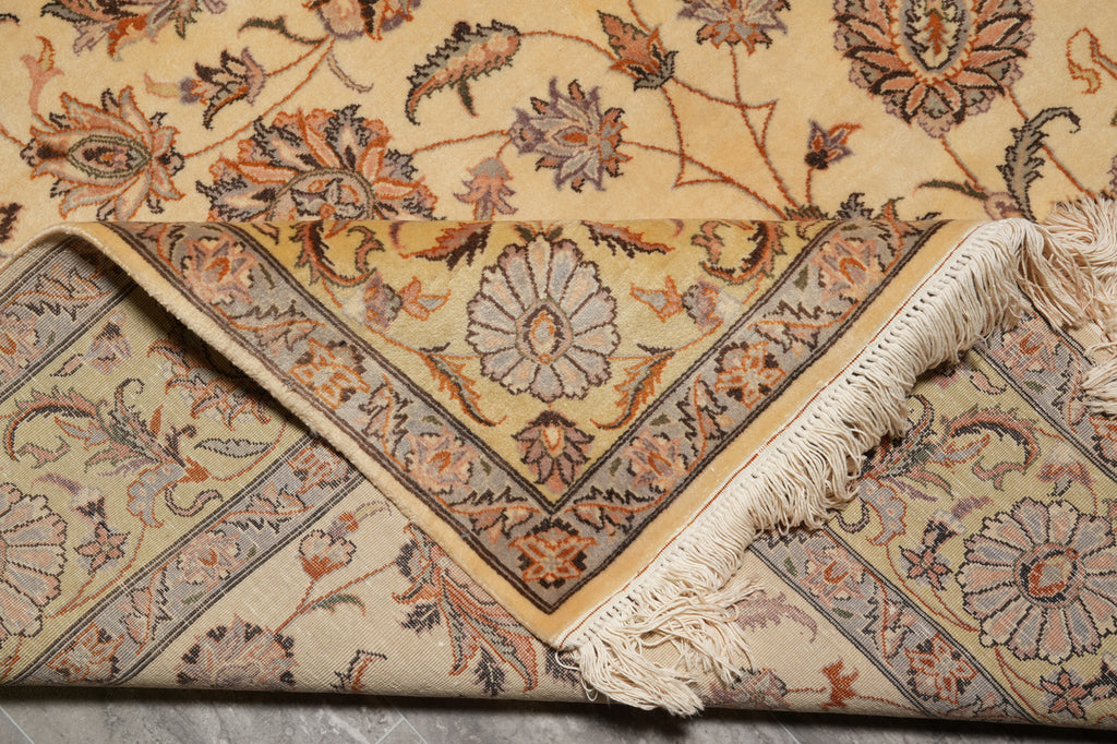 6 x 9 Fine Hand-Knotted Rug 200 KPSI fine Silky Wool #LA-53089