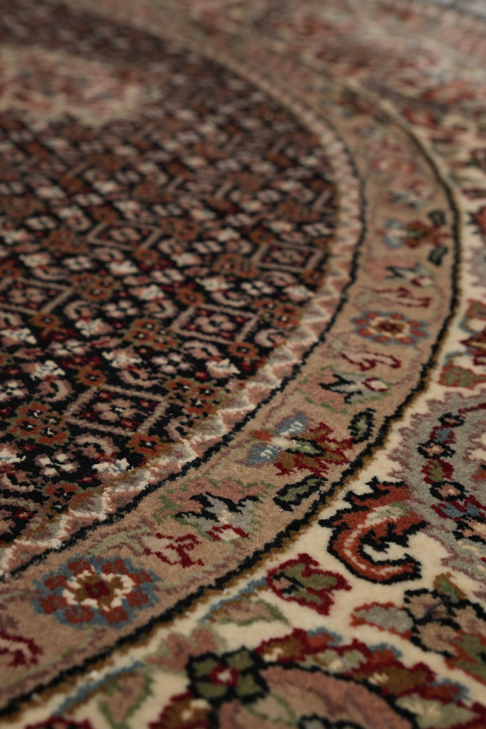 5 x 5 Feet Round Quality Handmade Rug Wool and Silk Black Mahi Tabriz #F-4638