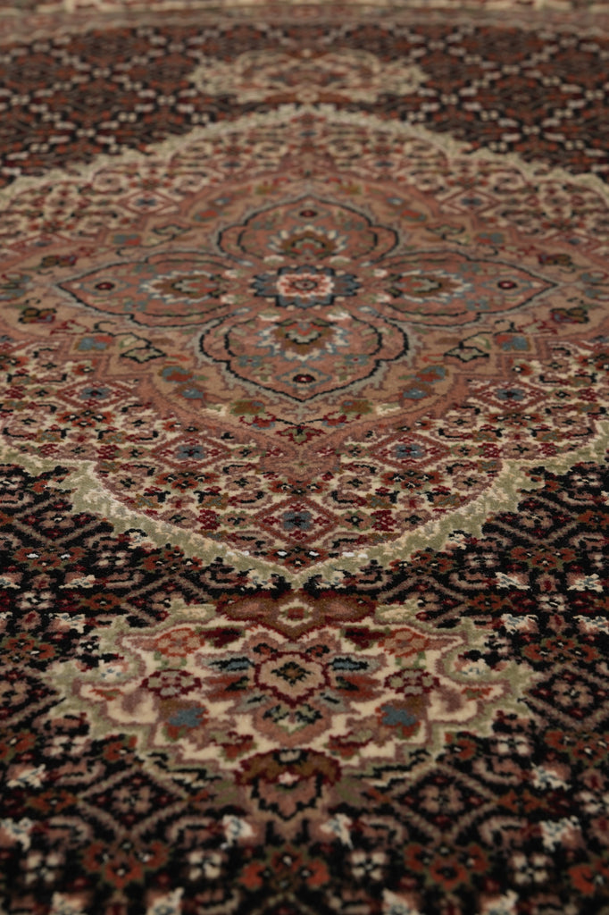 5 x 5 Feet Round Quality Handmade Rug Wool and Silk Black Mahi Tabriz #F-4638