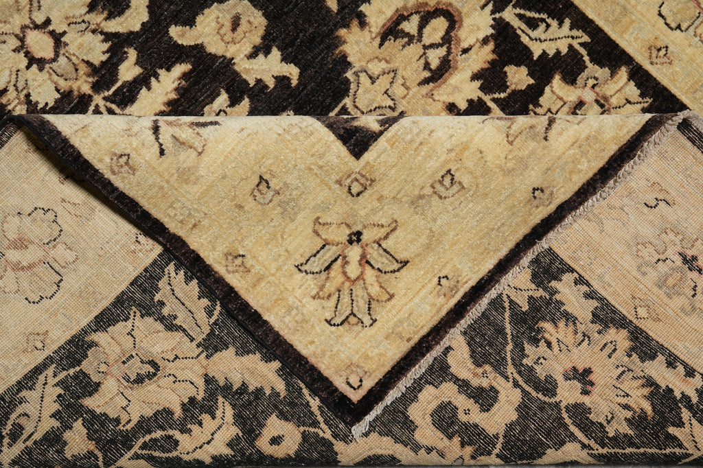 5 x 6.3 Brown Ziglar Rug Handmade Pakistan Natural Wool #PIX-25370