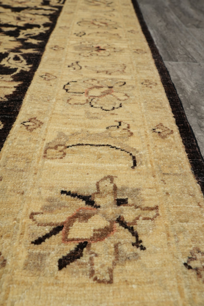 5 x 6.3 Brown Ziglar Rug Handmade Pakistan Natural Wool #PIX-25370